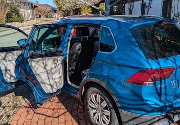 VW Tiguan 174.000 km 19.300 &euro; Seebruck 83358