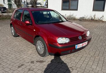 VW Golf 259.000 km 599 &euro; Rosenheim 83026