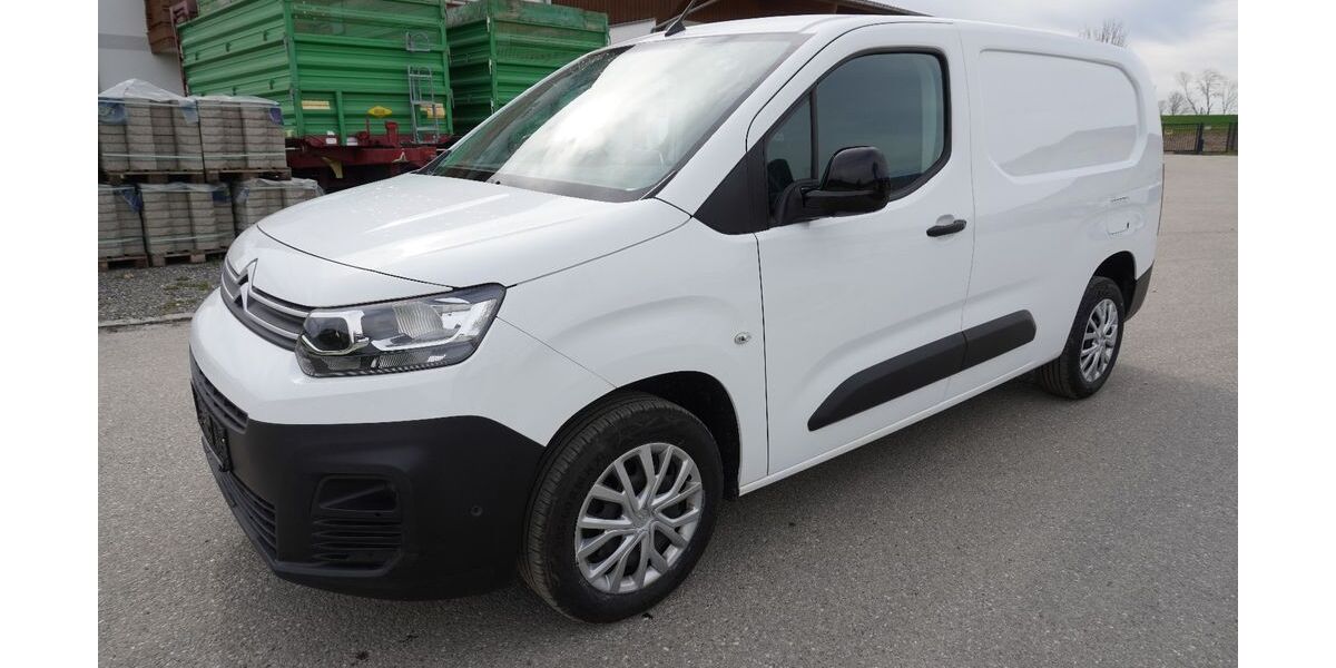 Citroen Berlingo 47.700 km 10.900 &euro; Griesstätt 83556