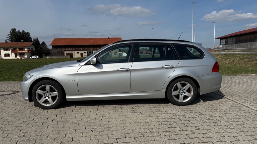 BMW 320 241.685 km 6.000 &euro; Rosenheim 83024