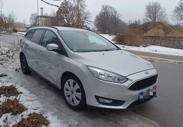 Ford Focus 109.000 km 7.900 &euro; Bad Aibling 83043
