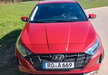 Hyundai i20 42.500 km 11.900 &euro; Frasdorf 83112