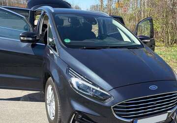 Ford S-Max 49.500 km 22.999 &euro; Brannenburg 83098