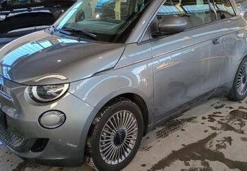 Fiat 500e 13.900 km 16.787 &euro; Tuntenhausen 83104