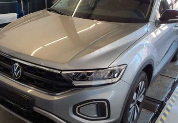VW T-Roc 11.550 km 27.930 &euro; Bruckmühl 83052