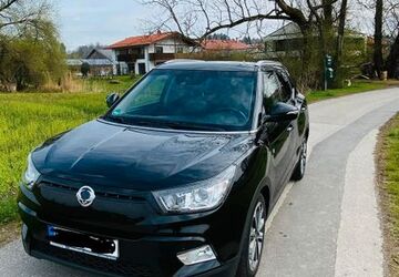 SsangYong Tivoli 149.300 km 7.690 &euro; Rohrdorf 83101