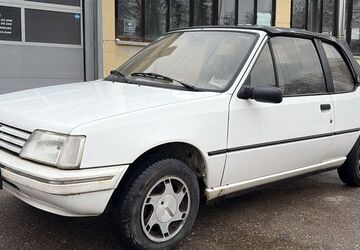 Peugeot 205 123.500 km 1.299 &euro; Raubling 83064