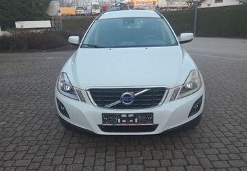 Volvo XC60 299.999 km 4.100 &euro; Rosenheim 83026