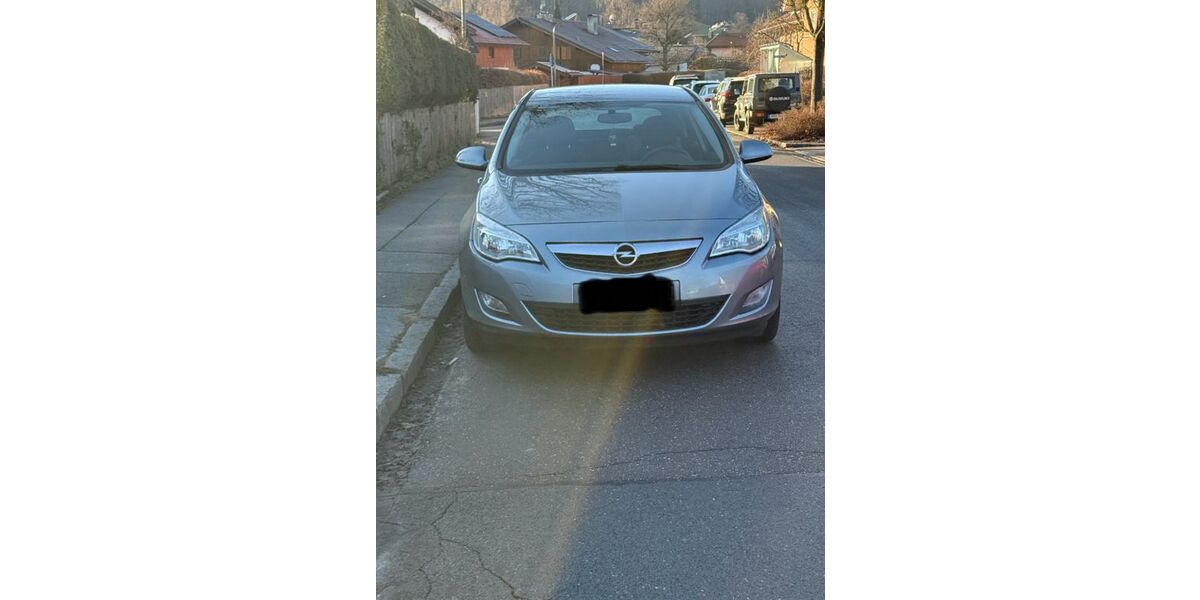 Opel Astra 61.500 km 4.250 &euro; Miesbach 83714