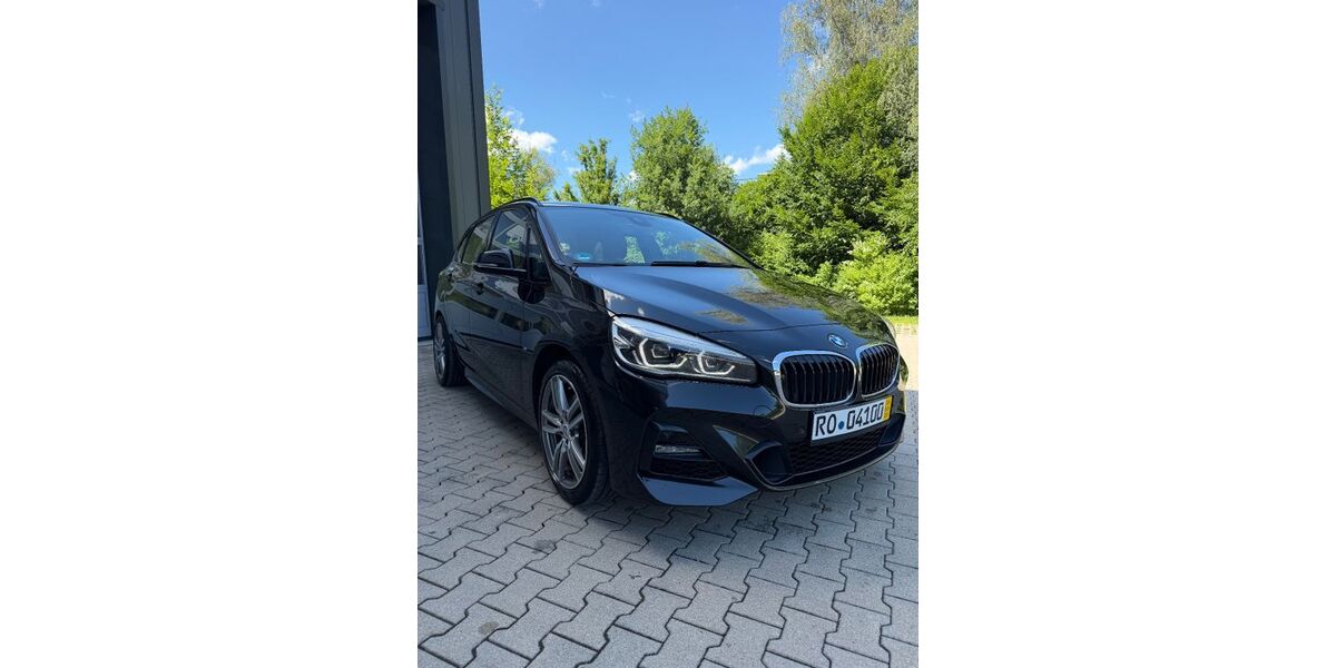 BMW 218 Active Tourer 135.600 km 16.900 &euro; Rosenheim 83022
