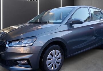 Skoda Fabia 19.190 km 17.990 &euro; Rosenheim 83022