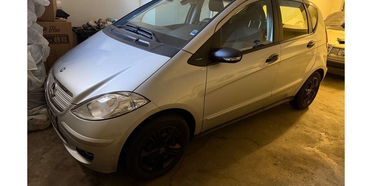 Mercedes-Benz A 150 113.461 km 2.200 &euro; Rosenheim 83022