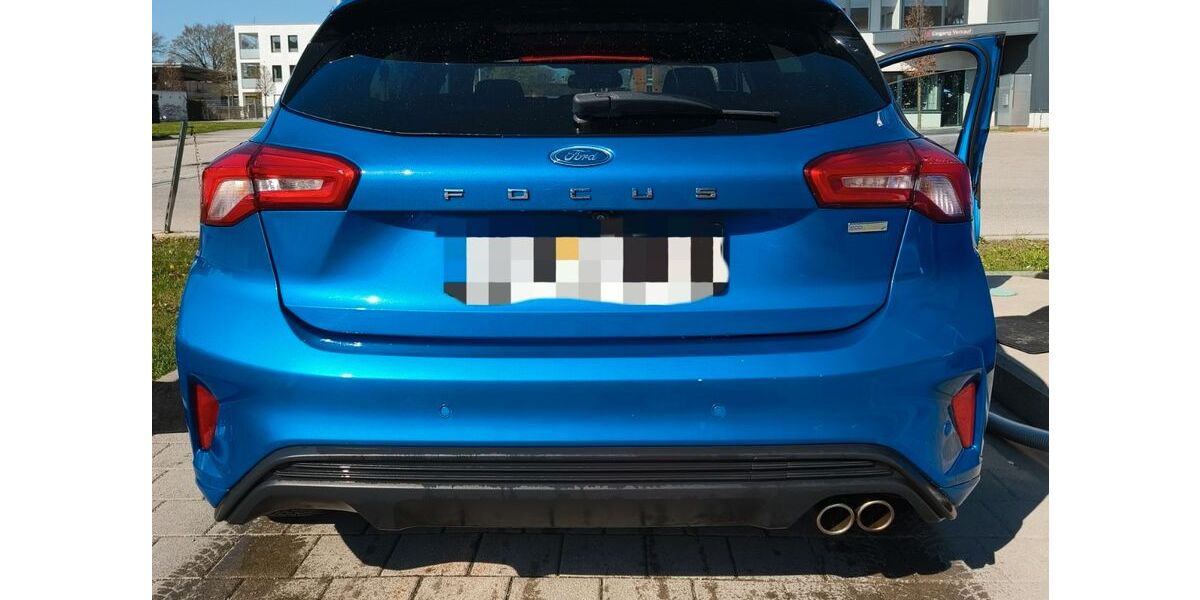 Ford Focus 129.000 km 18.000 &euro; Rosenheim 83024