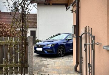 Seat Leon 73.478 km 24.000 &euro; Rott am Inn 83543