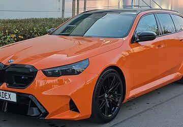 BMW M5 18.300 km 127.800 &euro; Rosenheim 83022