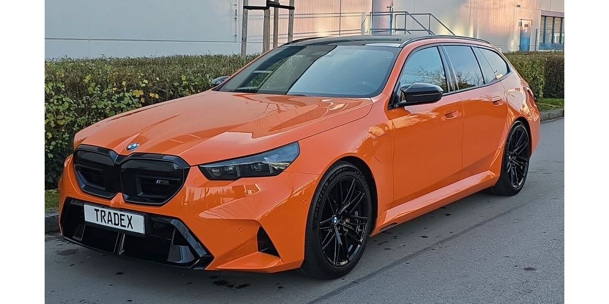 BMW M5 18.300 km 127.800 &euro; Rosenheim 83022