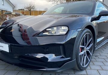 Porsche Taycan 26.900 km 102.849 &euro; Raubling 83064