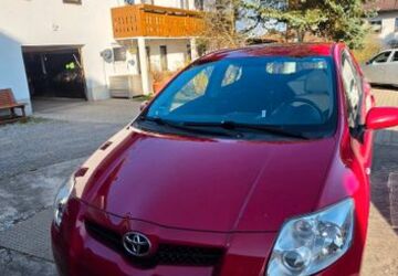 Toyota Auris 150.000 km 4.950 &euro; söchtenau 83139