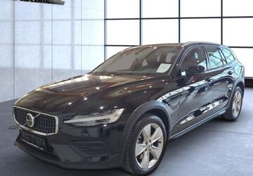 Volvo V60 Cross Country 57.890 km 31.990 &euro; Kolbermoor 83059