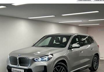 BMW iX1 15.229 km 51.850 &euro; Rosenheim 83026