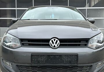 VW Polo 178.000 km 2.699 &euro; Großkarolinenfeld 83109