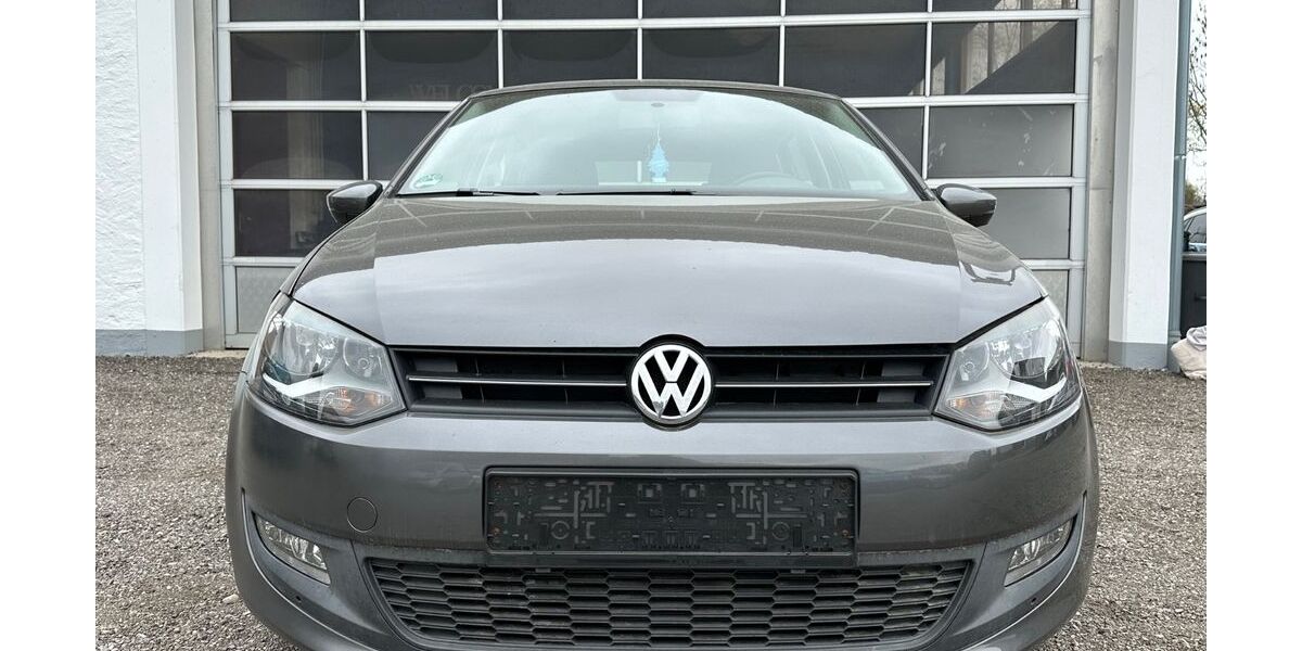 VW Polo 178.000 km 2.699 &euro; Großkarolinenfeld 83109