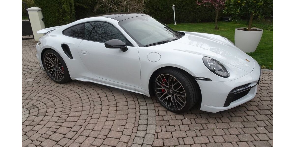 Porsche 992 6.000 km 178.500 &euro; Schnaitsee 83530