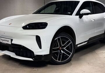Porsche Cayenne 9.900 km 127.790 &euro; Raubling 83064