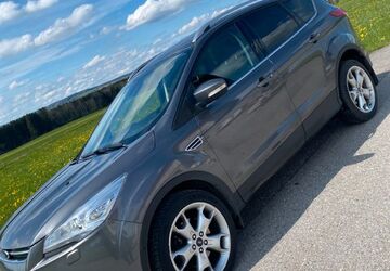 Ford Kuga 178.000 km 10.500 &euro; Tuntenhausen 83104