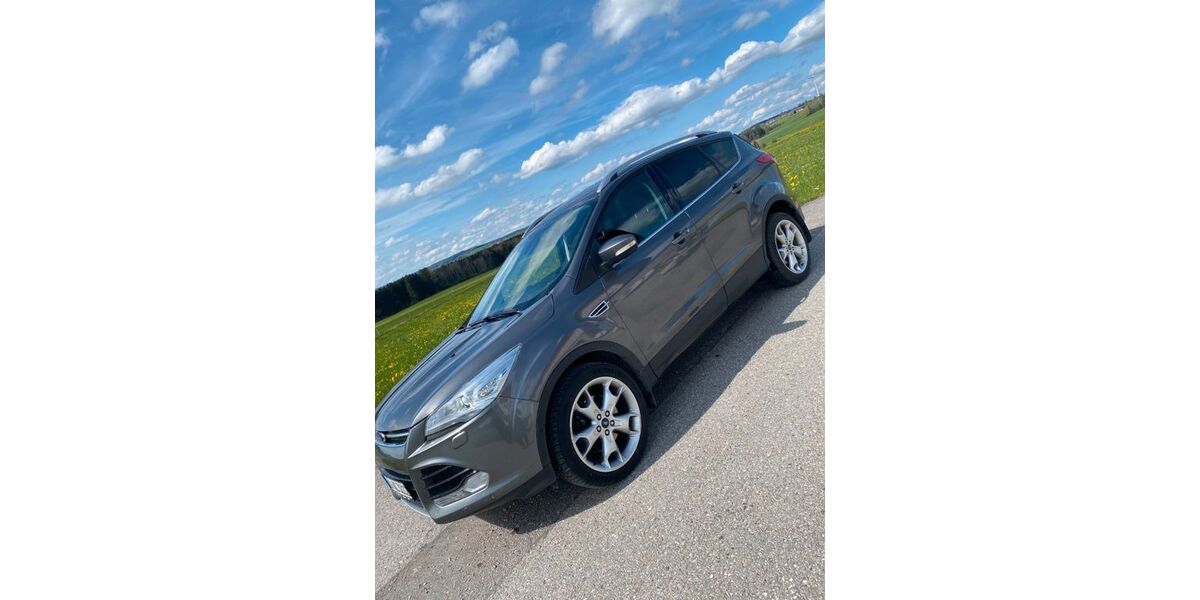Ford Kuga 178.000 km 10.500 &euro; Tuntenhausen 83104