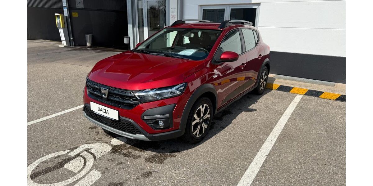 Dacia Sandero 57.340 km 13.999 &euro; Bad Aibling 83043