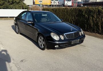 Mercedes-Benz 270 258.054 km 2.790 &euro; Rosenheim 83026