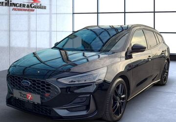 Ford Focus 29.325 km 31.990 &euro; Rosenheim 83022