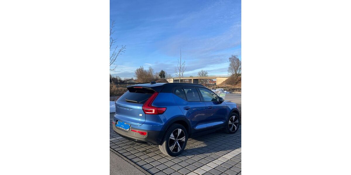 Volvo XC40 47.500 km 28.990 &euro; Rottau 83224