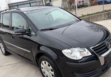 VW Touran 329.000 km 2.000 &euro; Rosenheim 83026