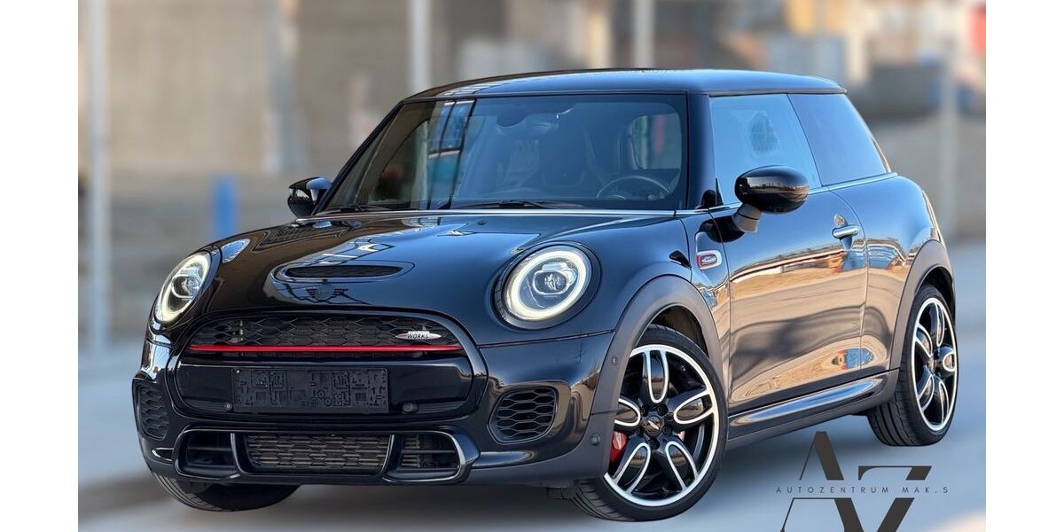 Mini John Cooper Works 61.566 km 23.999 &euro; Rosenheim 83026