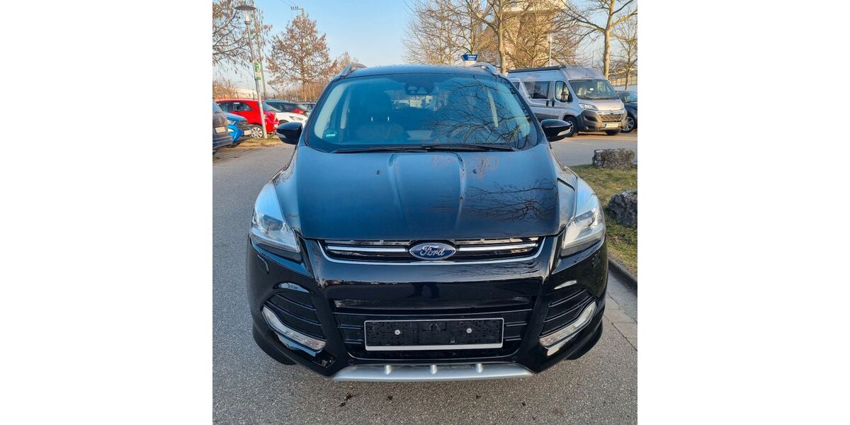Ford Kuga 99.567 km 18.900 &euro; Rosenheim 83022