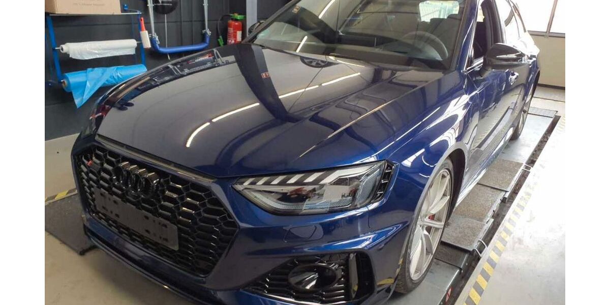 Audi RS4 49.274 km 74.990 &euro; Bruckmühl 83052