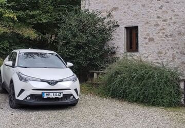 Toyota C-HR 90.000 km 16.900 &euro; Weyarn 83629
