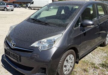 Toyota Verso-S 103.000 km 3.899 &euro; Rosenheim 83022