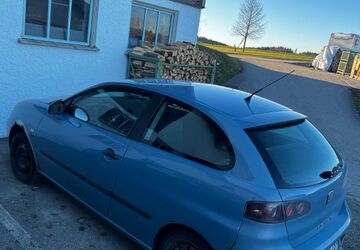 Seat Ibiza 171.946 km 800 &euro; Pittenhart 83132