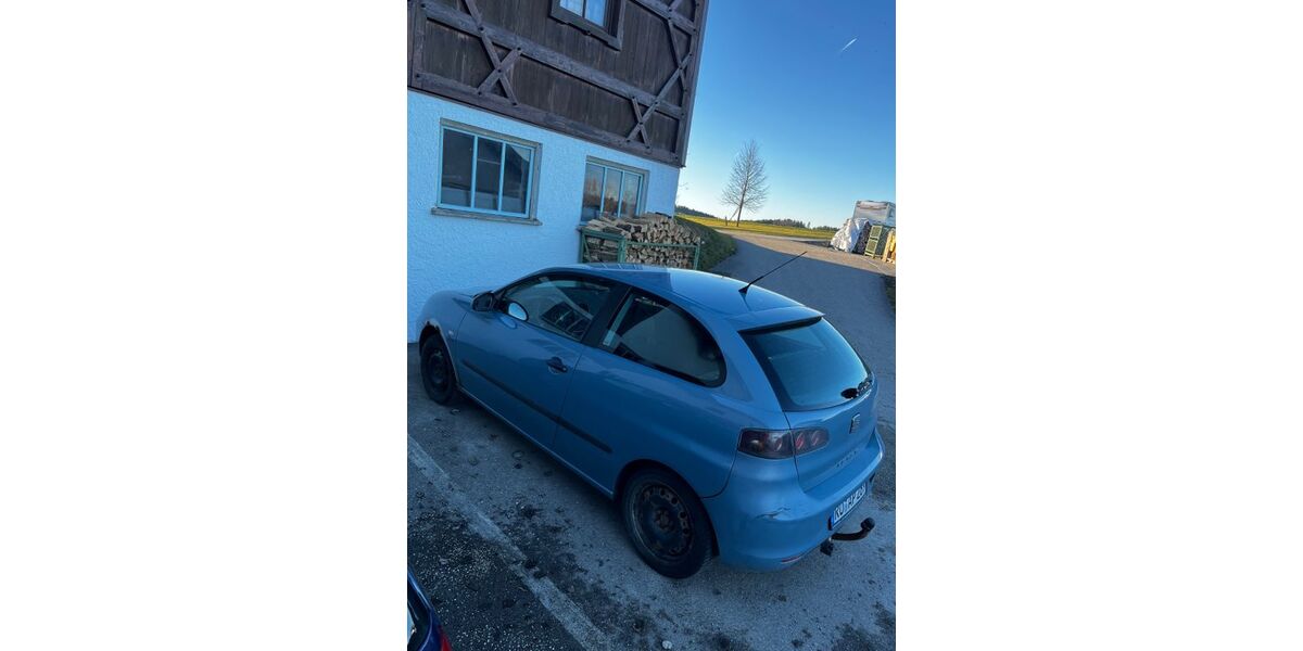Seat Ibiza 171.946 km 800 &euro; Pittenhart 83132