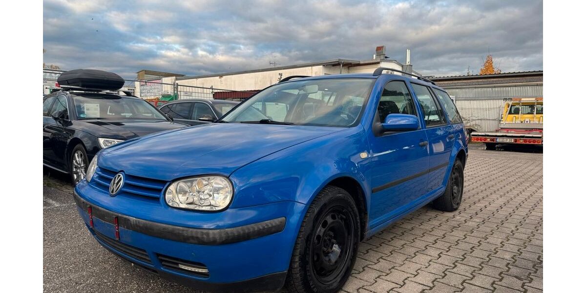 VW Golf 221.647 km 890 &euro; Rosenheim 83026