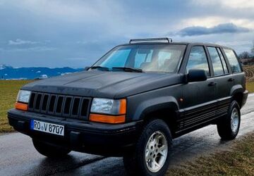 Jeep Grand Cherokee 261.000 km 7.900 &euro; Prutting 83134