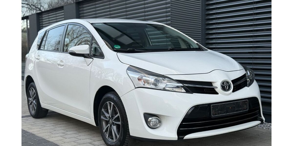 Toyota Verso 288.900 km 6.990 &euro; Rosenheim 83026