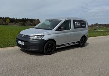 VW Caddy 97.500 km 21.490 &euro; Prien 83209