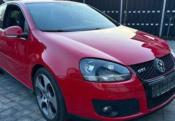 VW Golf 114.000 km 4.890 &euro; Rosenheim 83022