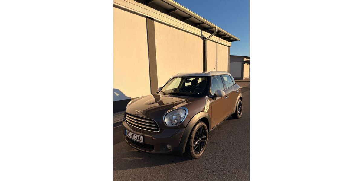 Mini Countryman D (Cooper) 142.000 km 5.600 &euro; Rosenheim 83022