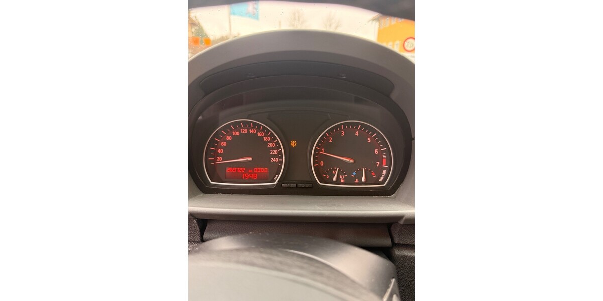 BMW X3 270.000 km 3.900 &euro; Pfaffing 83539