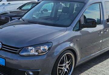 VW Caddy 90.000 km 16.000 &euro; Raubling 83064